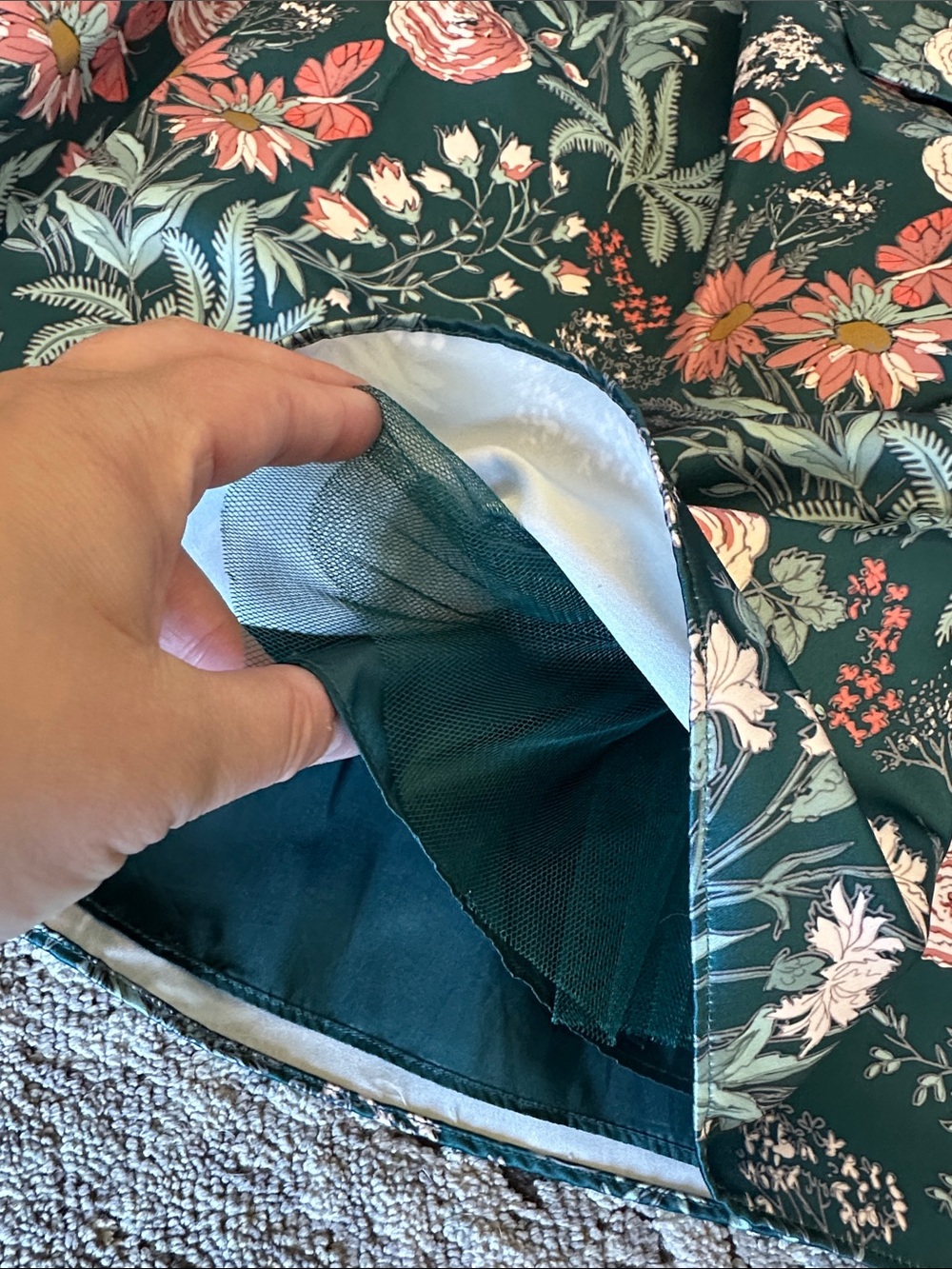 John Lewis size 13 girls formal dress - Picture 5 of 6